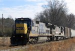 CSX 7626 & RLCX 8571 lead a train southbound (compass west)